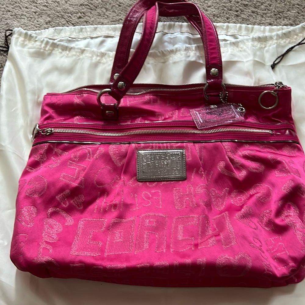 Coach Poppy Story Patch Glam Tote